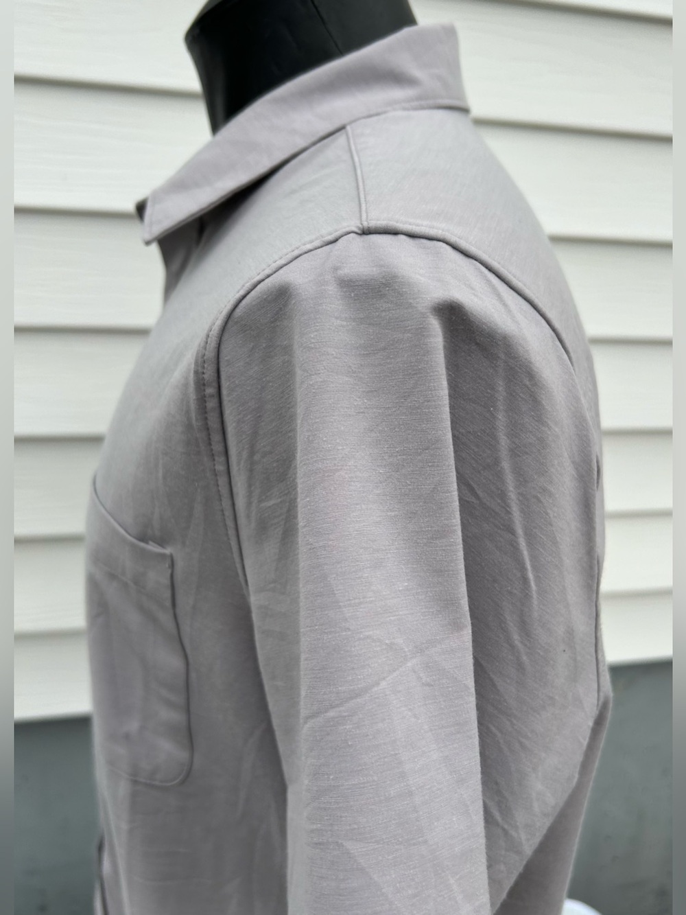 VUORI men’s button down - Picture 5 of 9